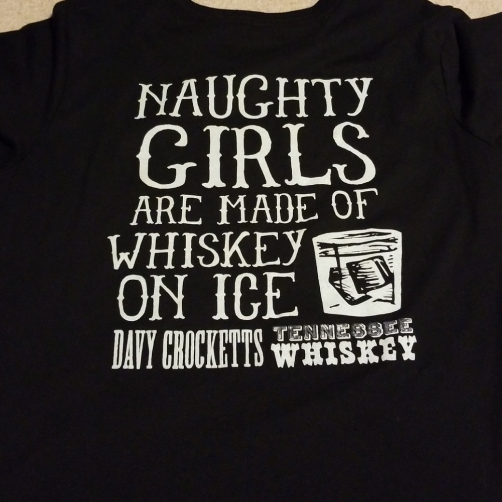Black tshirt